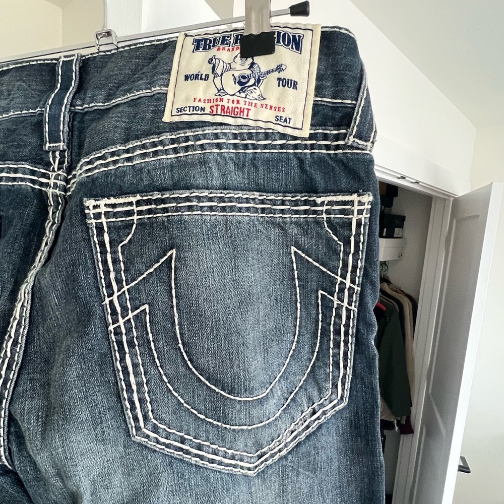 Men’s True Religion Big T